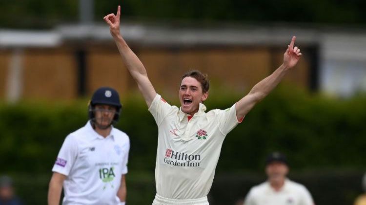 George Balderson, the talented all-rounder from Lancashire, has signed a new deal that will keep him at the club until 2026