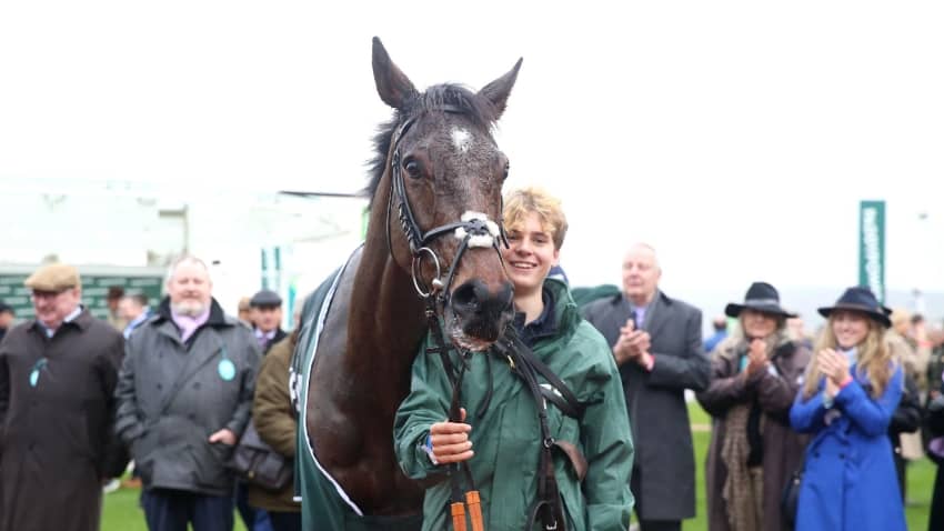 Dunskay secures Aintree’s ticket with Huntingdon’s triumph