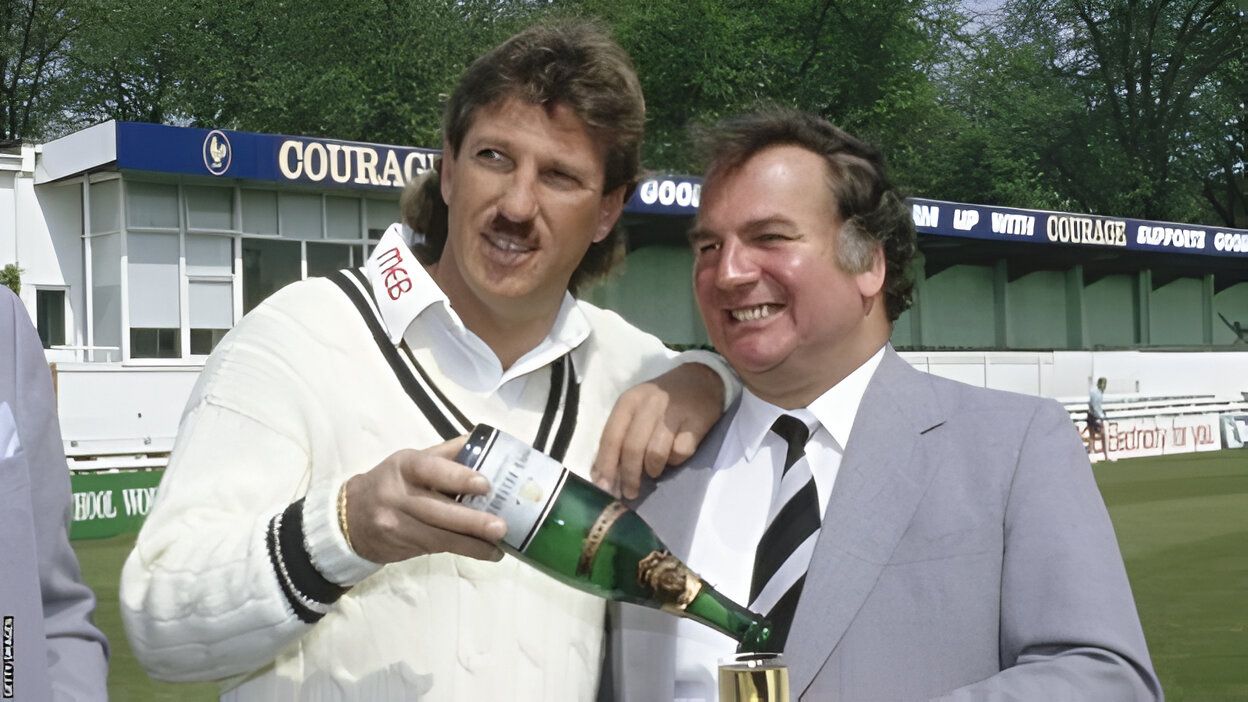 Duncan Fearnley, the Worcestershire stalwart and renowned bat-maker, has passed away at the age of 83