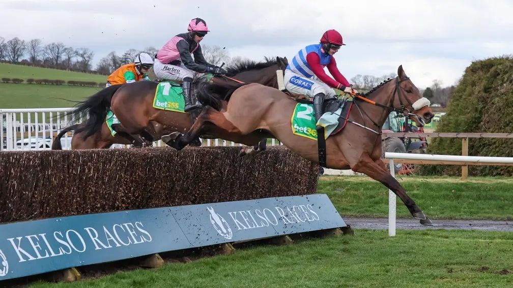 Thunder Rock Now Targeting Aintree