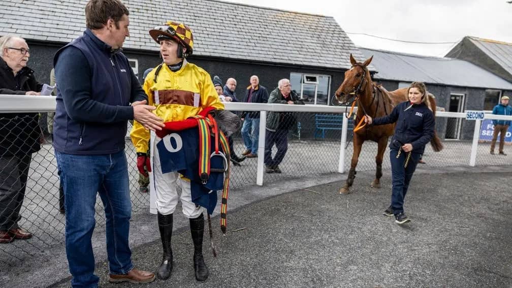 Tom Dreaper Upholds Family Heritage with Triumph at Thurles