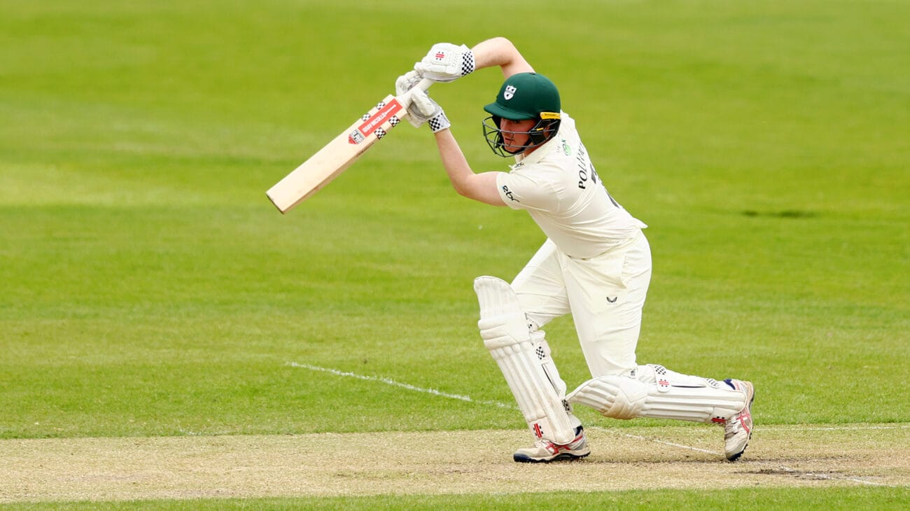 Worcestershire has announced a 13-player squad for their trip to Hampshire
