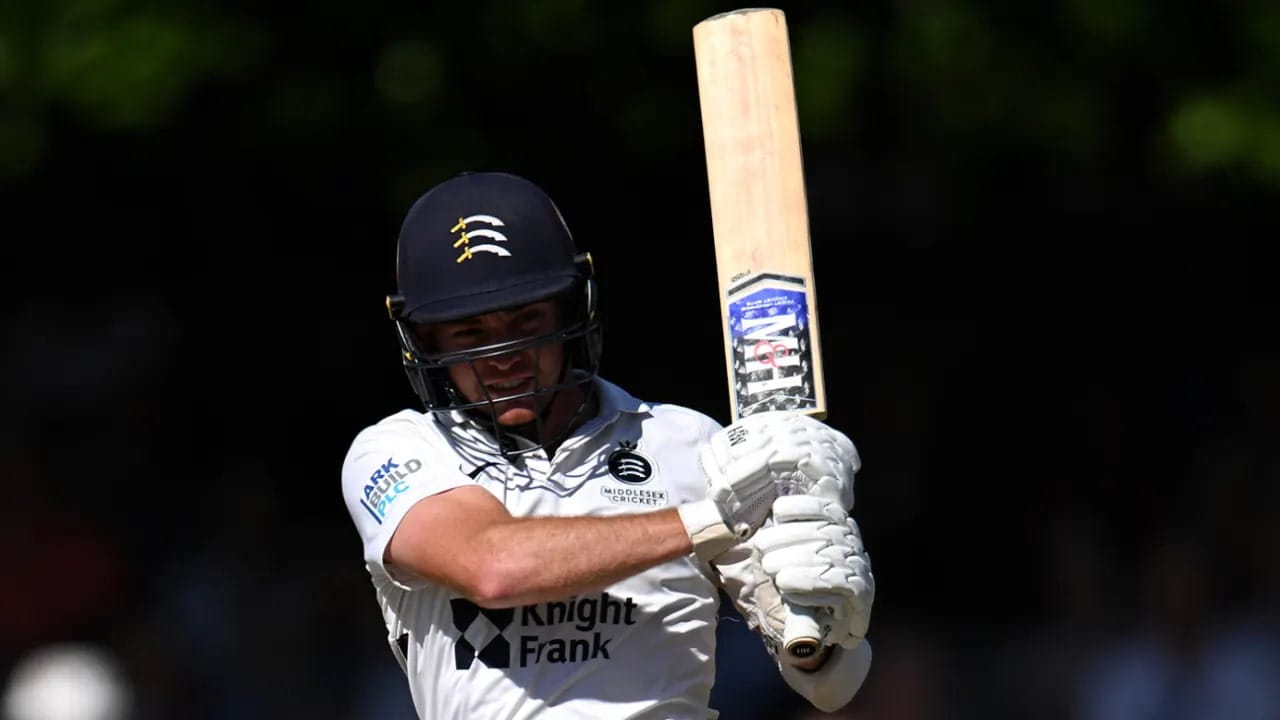 Ryan Higgins scores his first century at Lord's while the bowlers continue to struggle